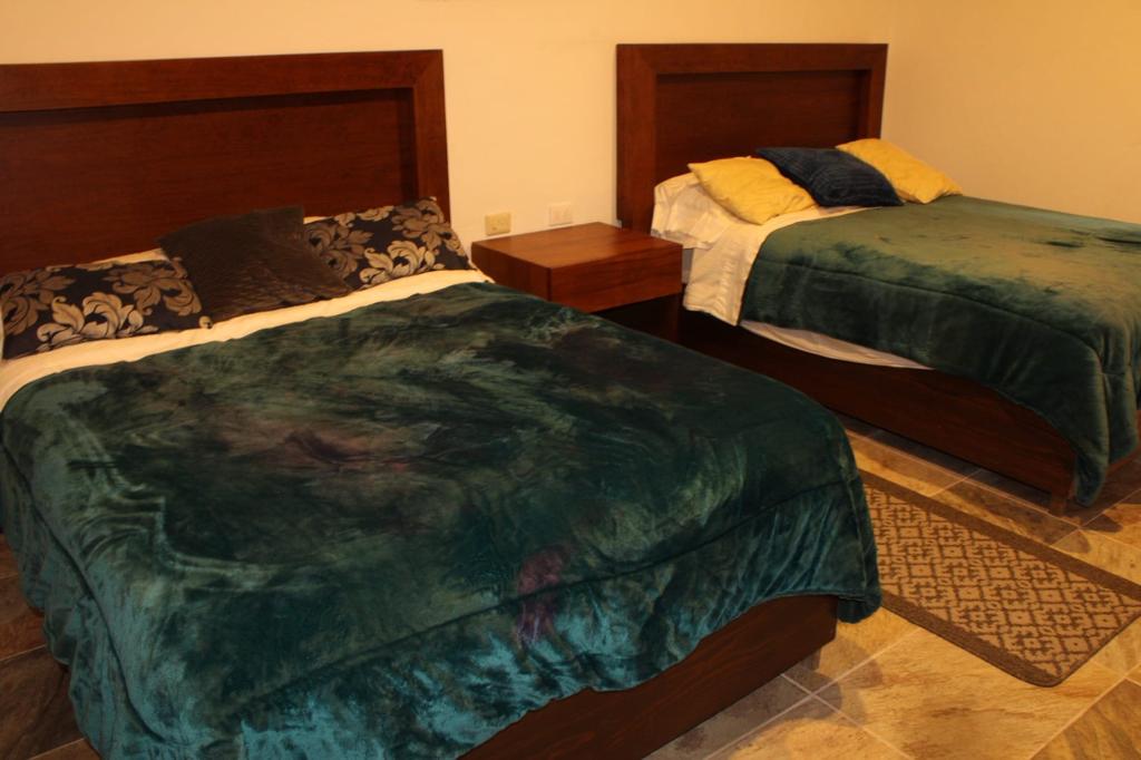 cama matrimonial + king + individual